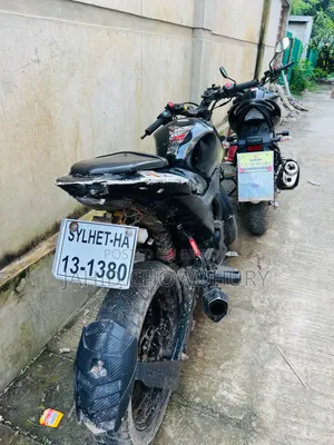 হোন্ডা ২০১৯ কালো