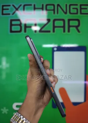ইনফিনিক্স হট ৭০ ১২৮ জিবি ব্ল্যাক