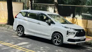 Mitsubishi Xpander 2025 Pearl
