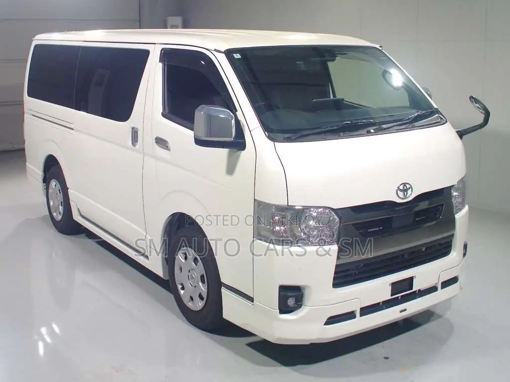 Toyota HiAce 2023 White