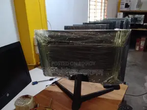 Samsung Monitor 24" Full Fresh