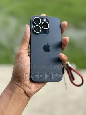Apple iPhone 15 Pro 128 GB Blue