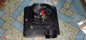 স্মার্ট পোর্টেবল প্রজেক্টর (মডেল: L36P)।