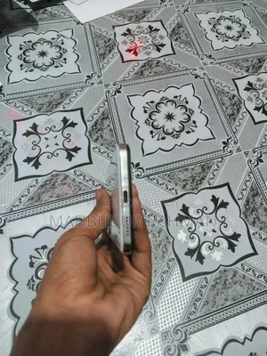 ভিভো ওয়াই২৯ ১২৮ জিবি সাদা
