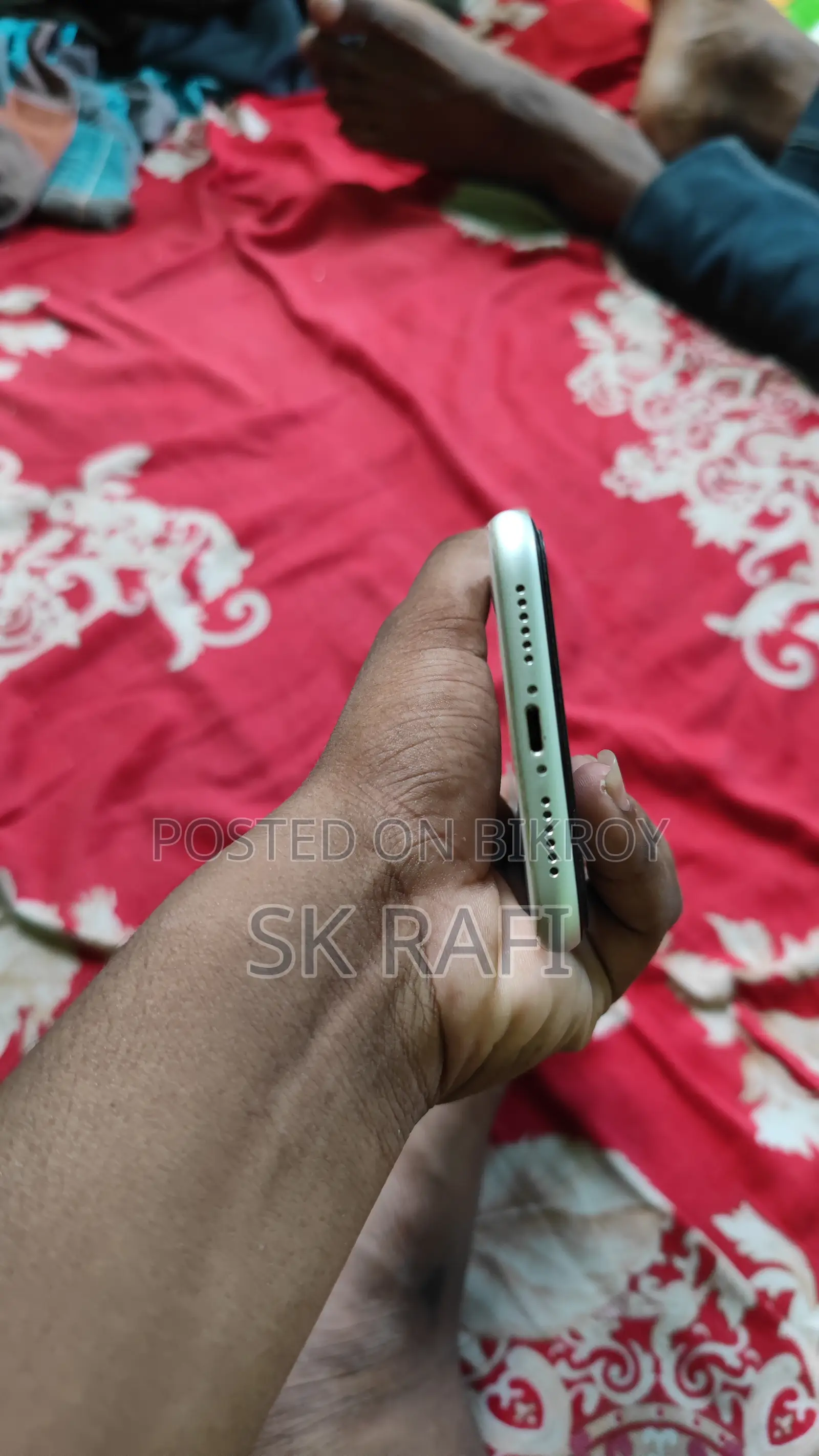 নতুন অ্যাপল আইফোন ১১ ১২৮ জিবি হোয়াইট