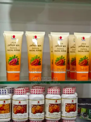 Papaya Facial Scrub
