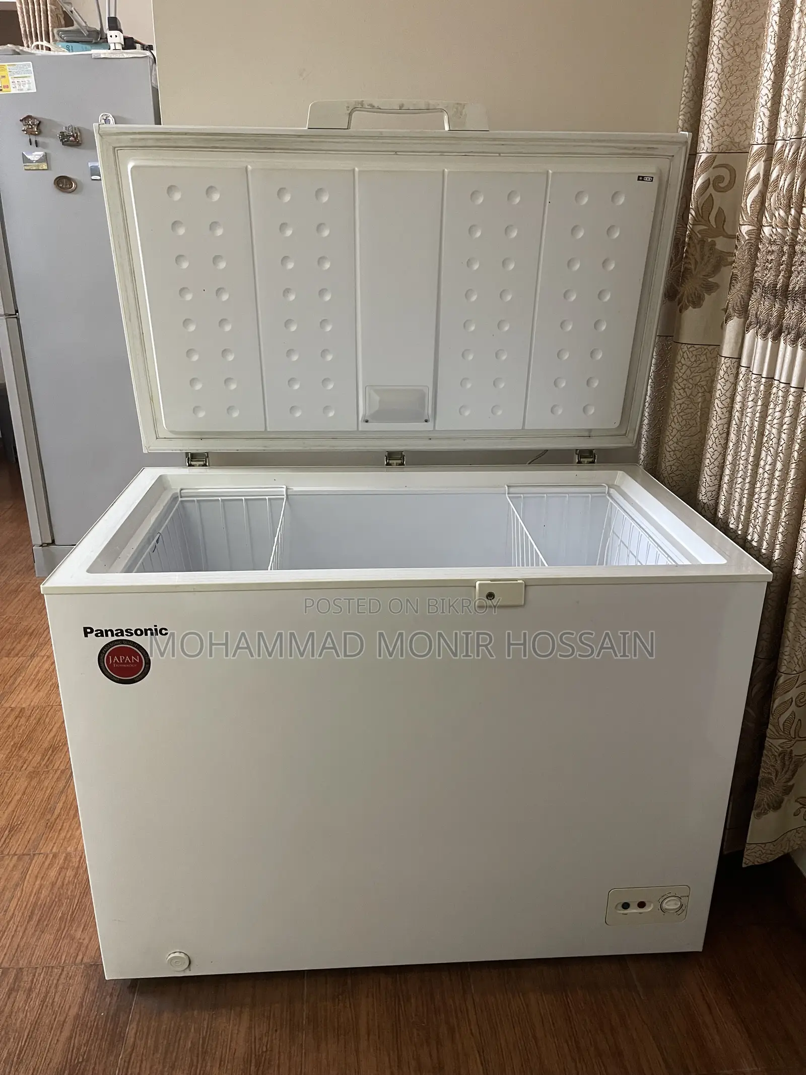 Panasonic চেস্ট ফ্রিজার ৩০০ লিটার