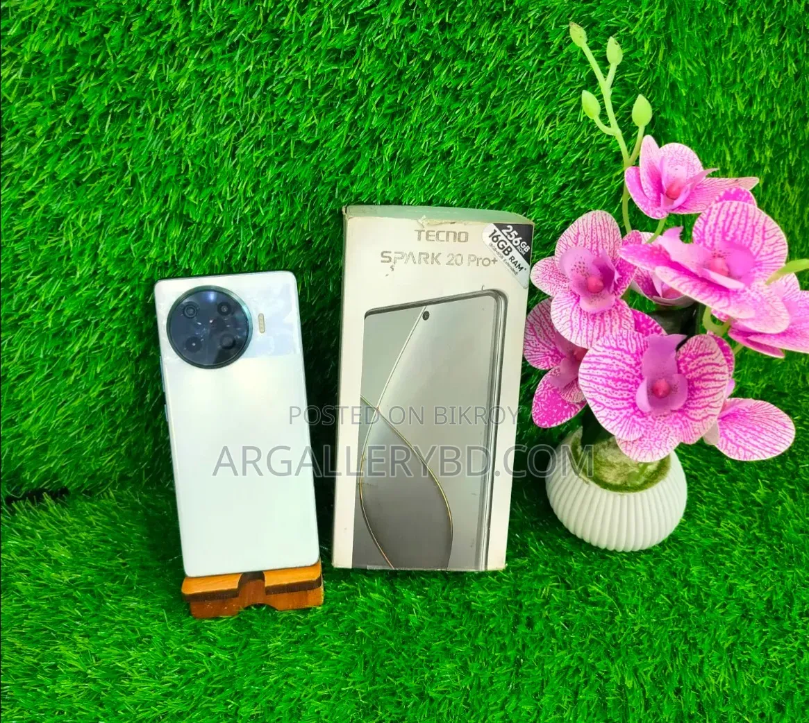 Tecno Spark 20 Pro Plus 256 GB White