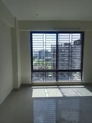 4-bedroom Apartment in Basundhara for rent