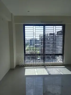 4-bedroom Apartment in Basundhara for rent