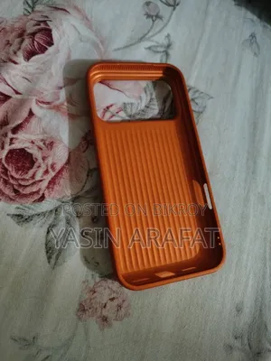 iPhone 17 Pro Max Cover
