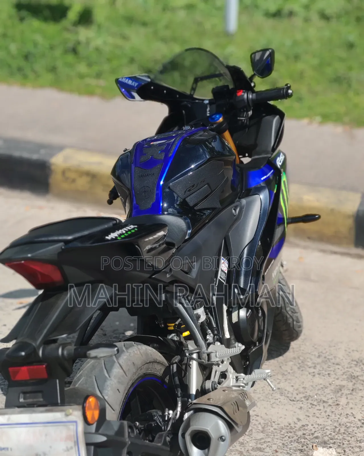 Yamaha R15M 2026 Black
