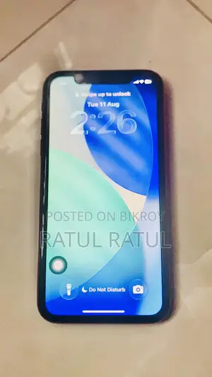 অ্যাপল আইফোন ১১ ১২৮ জিবি লাল