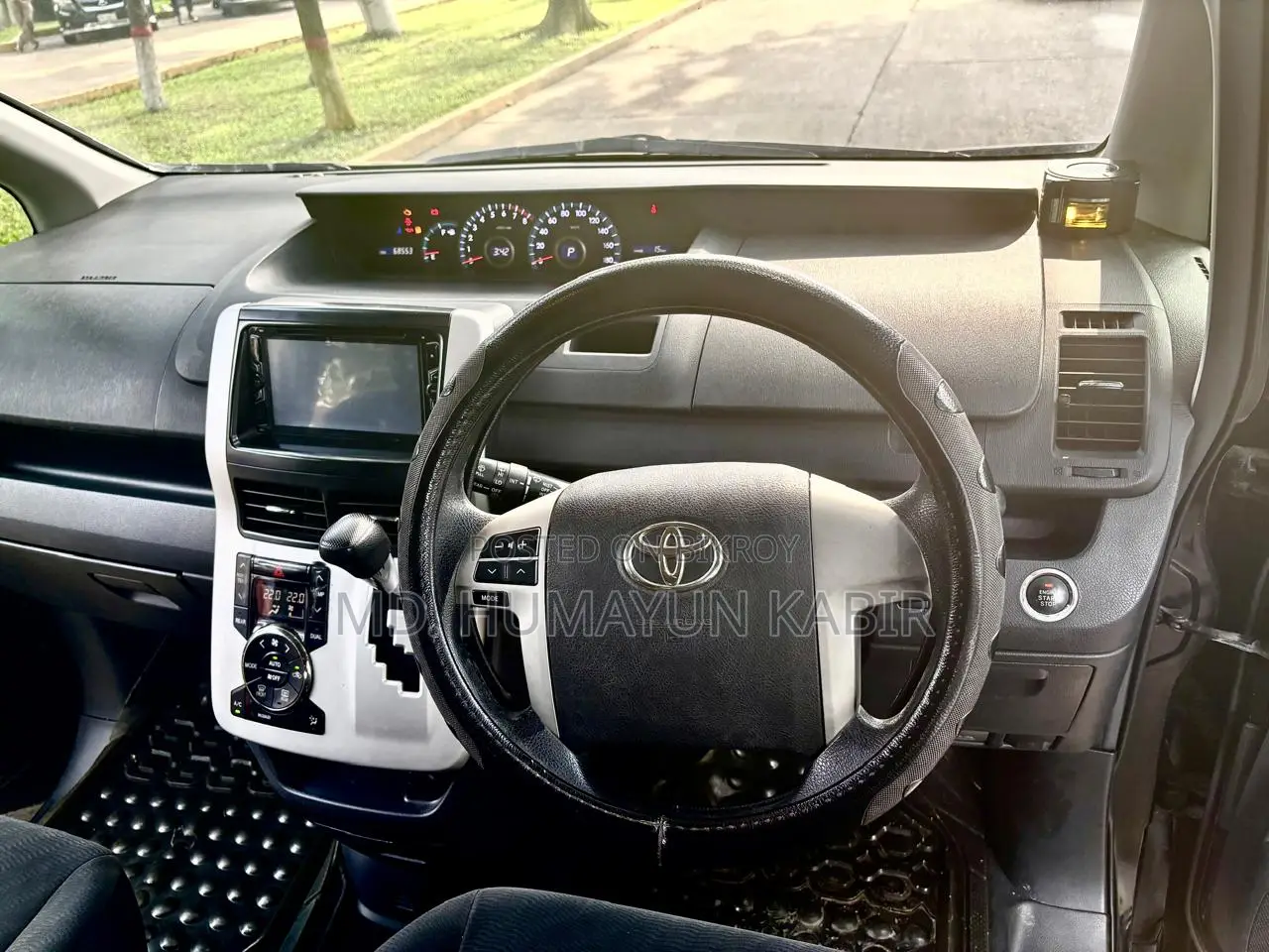 Toyota Noah 2013 Black