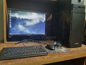 Gigabyte GA-H110MSTX-HD3-ZK 8GB Intel Core I3 HDD+SSD 500GB