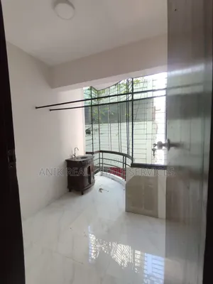 4 Bedroom Apartment in Anik Real Estate, Gulshan for rent