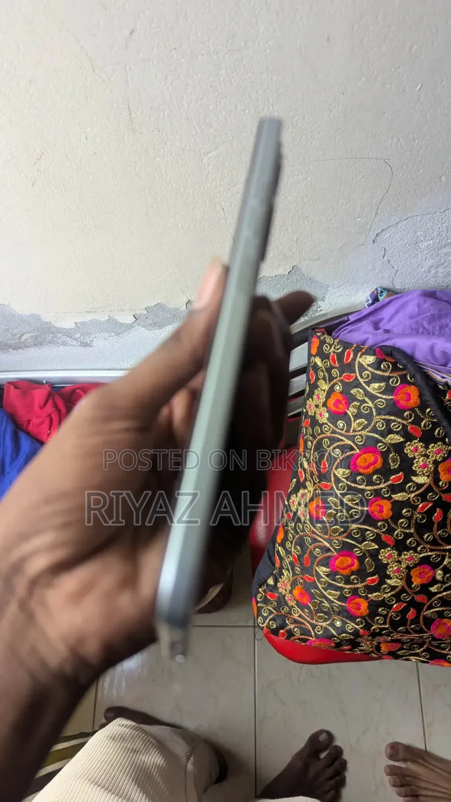 টেকনো স্পার্ক ৪০ ১২৮ জিবি সাদা