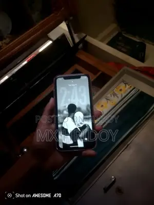 অ্যাপল আইফোন ১১ ১২৮ জিবি রেড