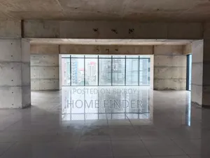 ভাড়ার জন্য বাণিজ্যিক স্থান