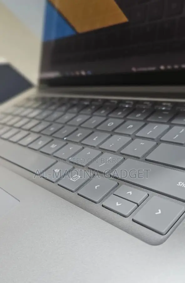 Laptop Microsoft Surface Laptop 4 8GB Intel Core I7 SSD 256GB