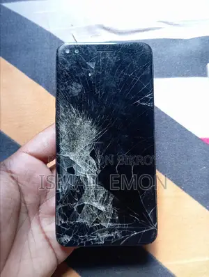 Micromax A108 Canvas L 8 GB Black