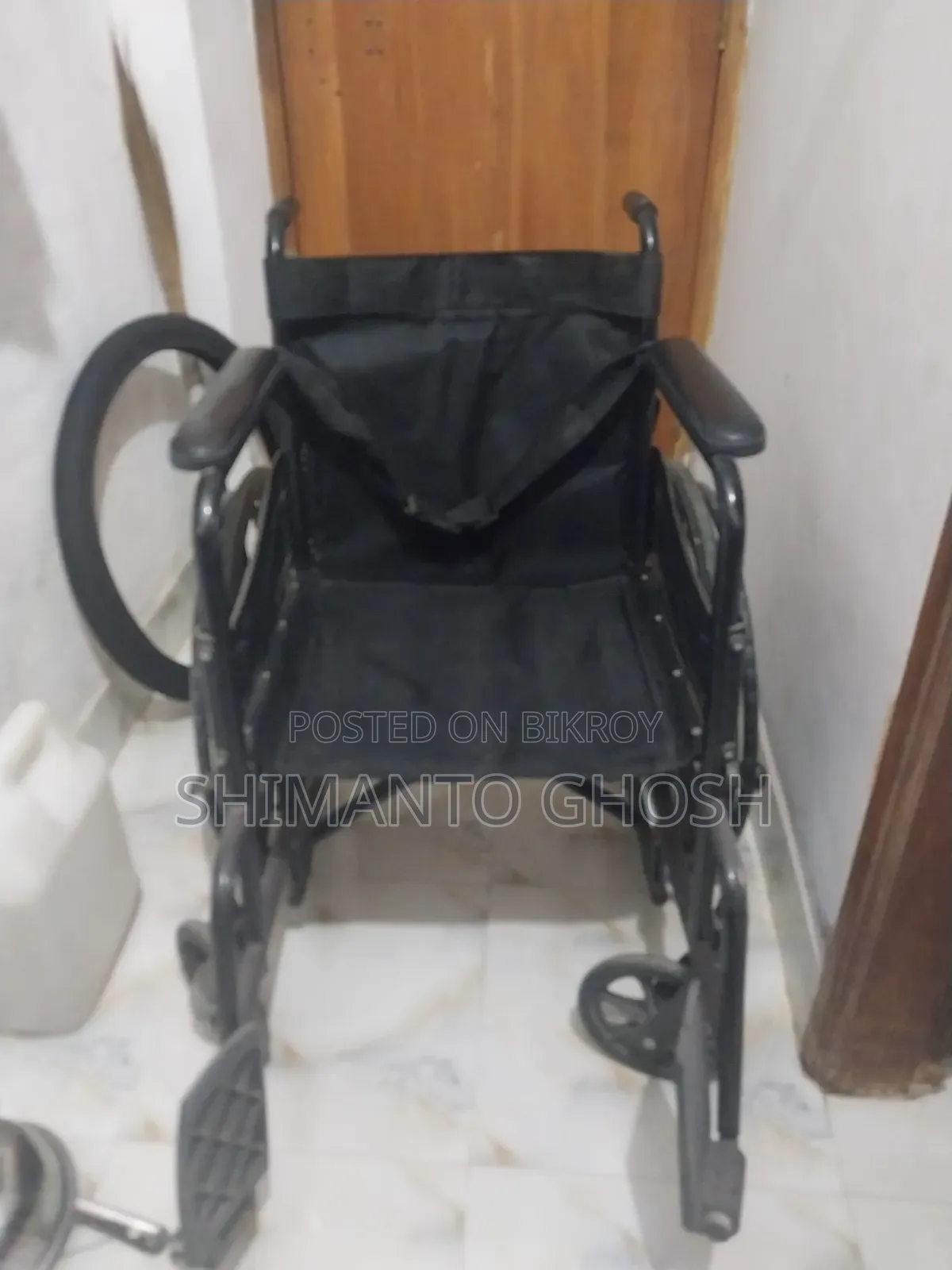 হুইল চেয়ার ( হুইল চেয়ার )