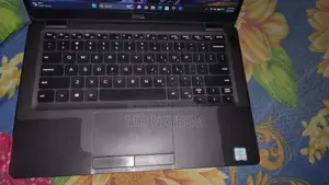 Laptop Dell Latitude 5300 8GB Intel Core I5 SSD 256GB