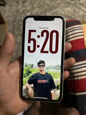 অ্যাপল আইফোন ১১ ৬৪ জিবি সাদা