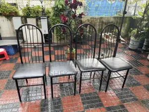 4 Black Metal Frame Cushion Chairs – Good Condition