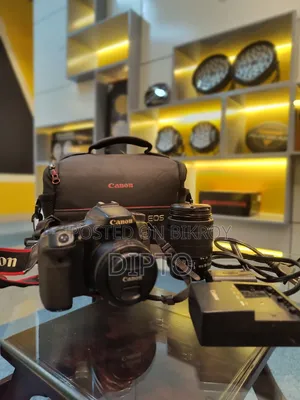 Canon 70d DSLR With Prime and Kit Lens
