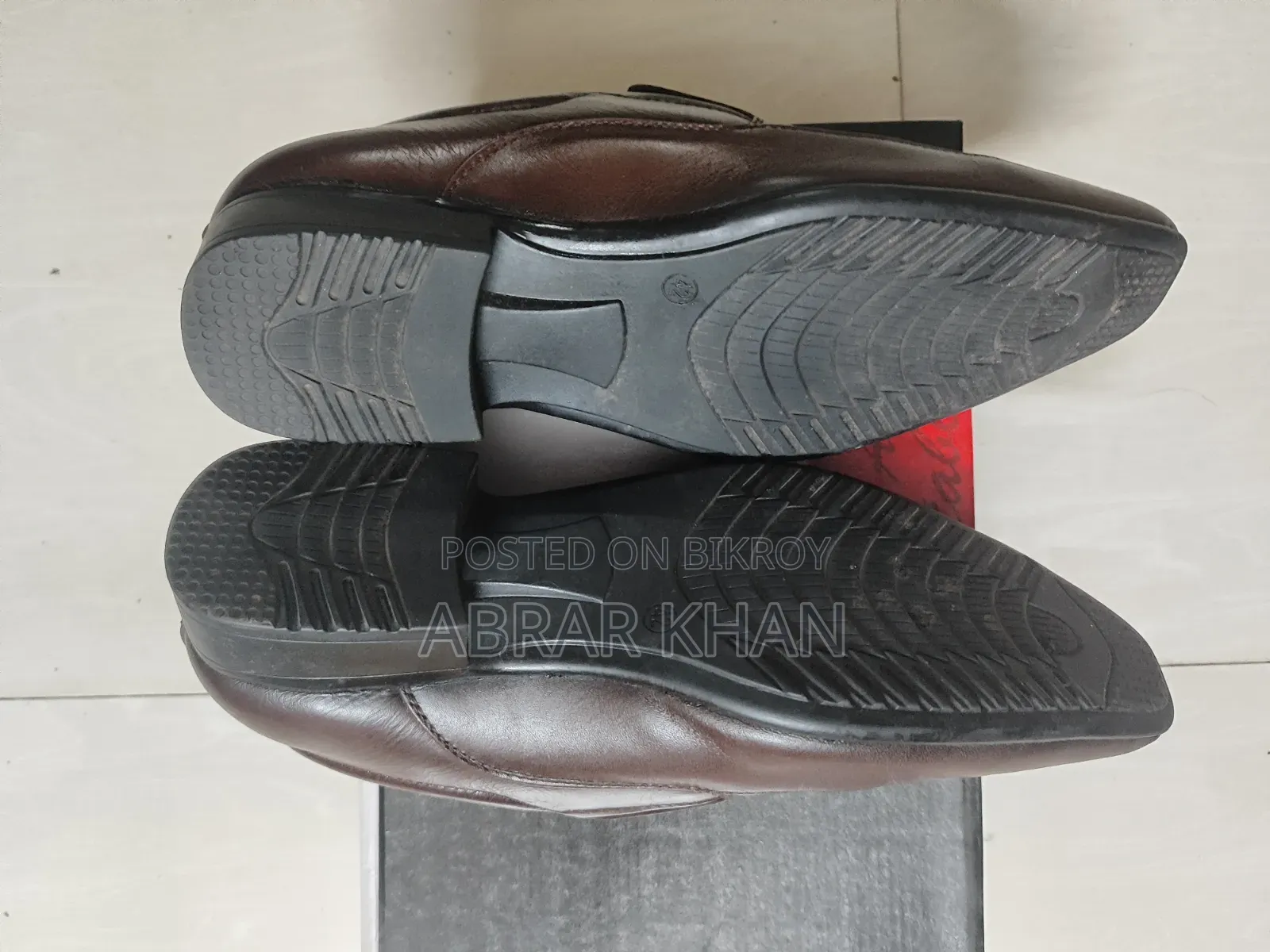একটি নতুন লোফার্স