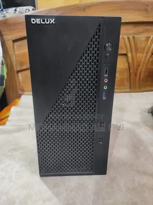 Desktop Computer Microsoft 8GB Intel Core i5 SSD 256GB