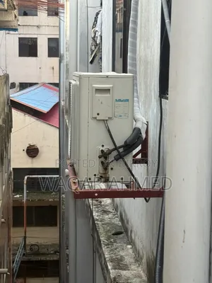 এয়ার কন্ডিশনার ১.৫ টন
