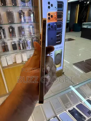 Apple iPhone 16 Pro Max 256 GB Gold