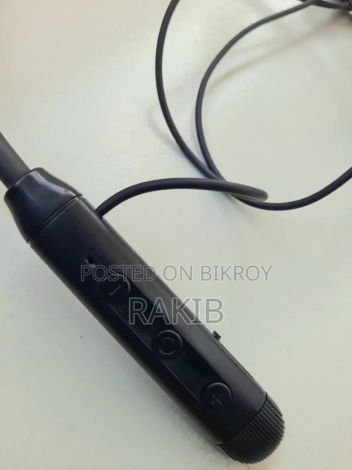 মেগাস্টার ব্লুটুথ হেডফোন