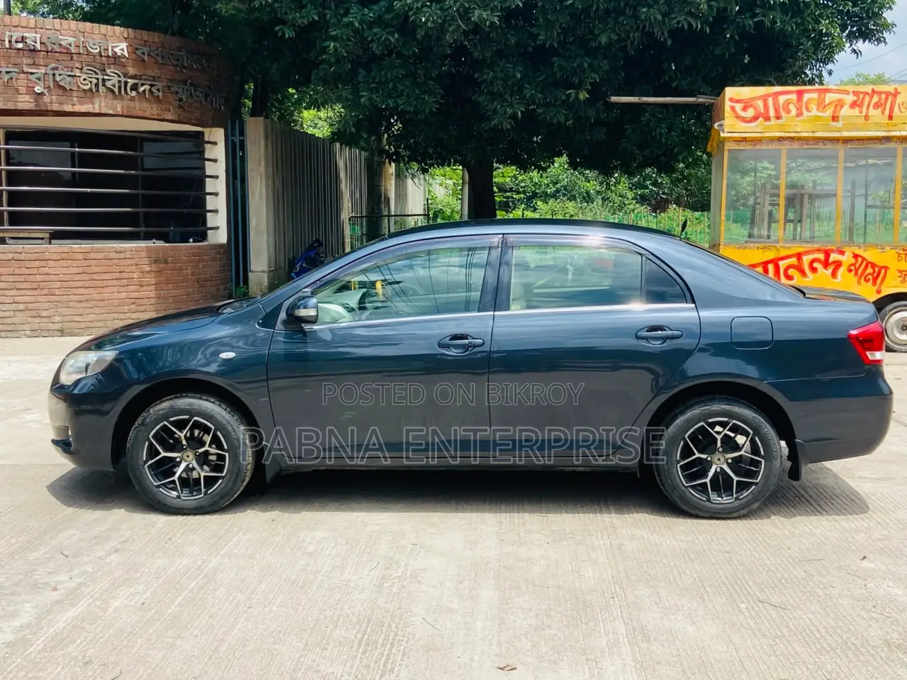 Toyota Axio 2012 Gray