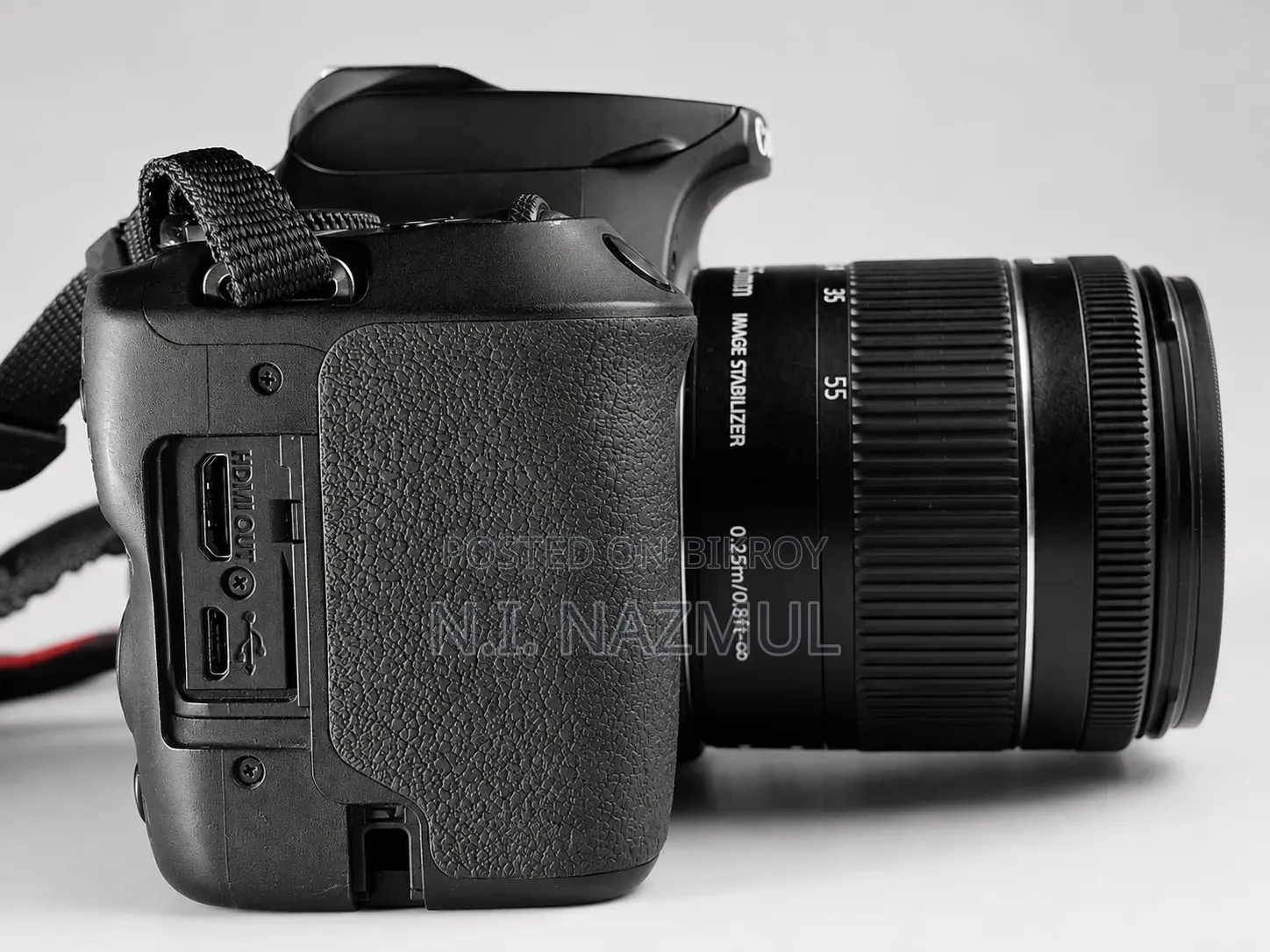 Canon EOS 250D DSLR
