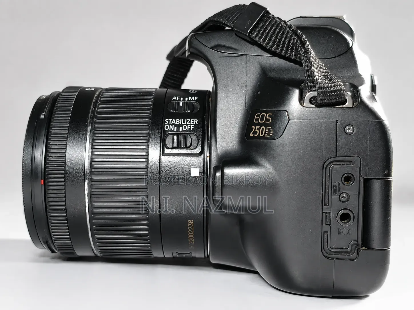 Canon EOS 250D DSLR
