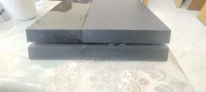 Play Station 4