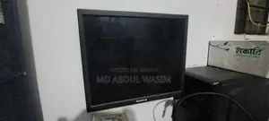 ব্যবহৃত ইছনিক মনিটর।