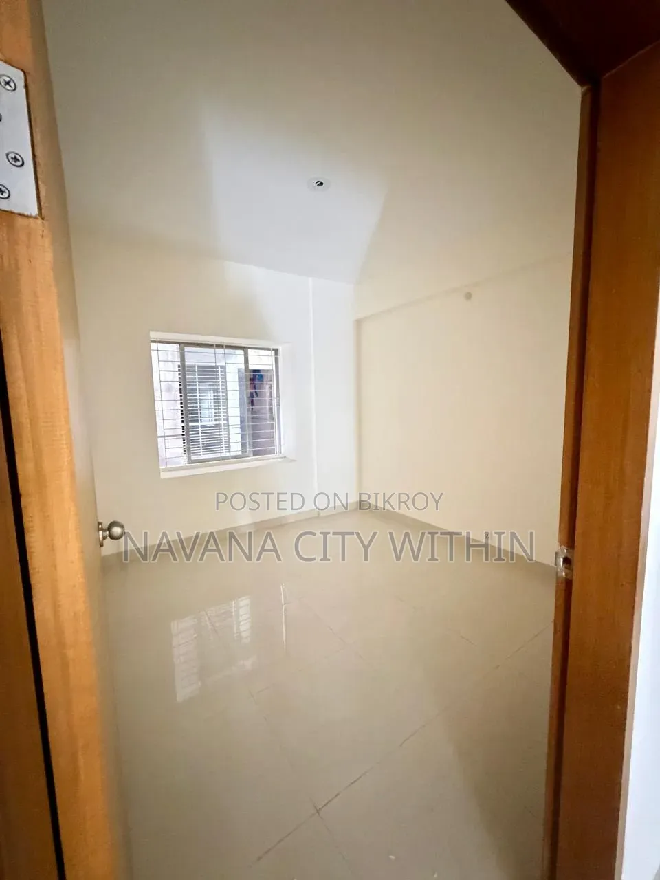 মিরপুরে ৩ বেডরুমের কনডো বিক্রয়ের জন্য