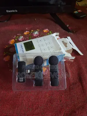 বয়া বিওয়াই-ভি২ ওয়্যারলেস মাইক্রোফোন (ফ্রেশ কন্ডিশন)|