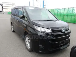Toyota Noah 2023 Black