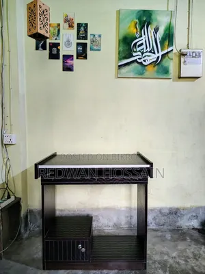 Computer Table for Sale on Urgent Basis !!