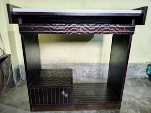 Computer Table for Sale on Urgent Basis !!