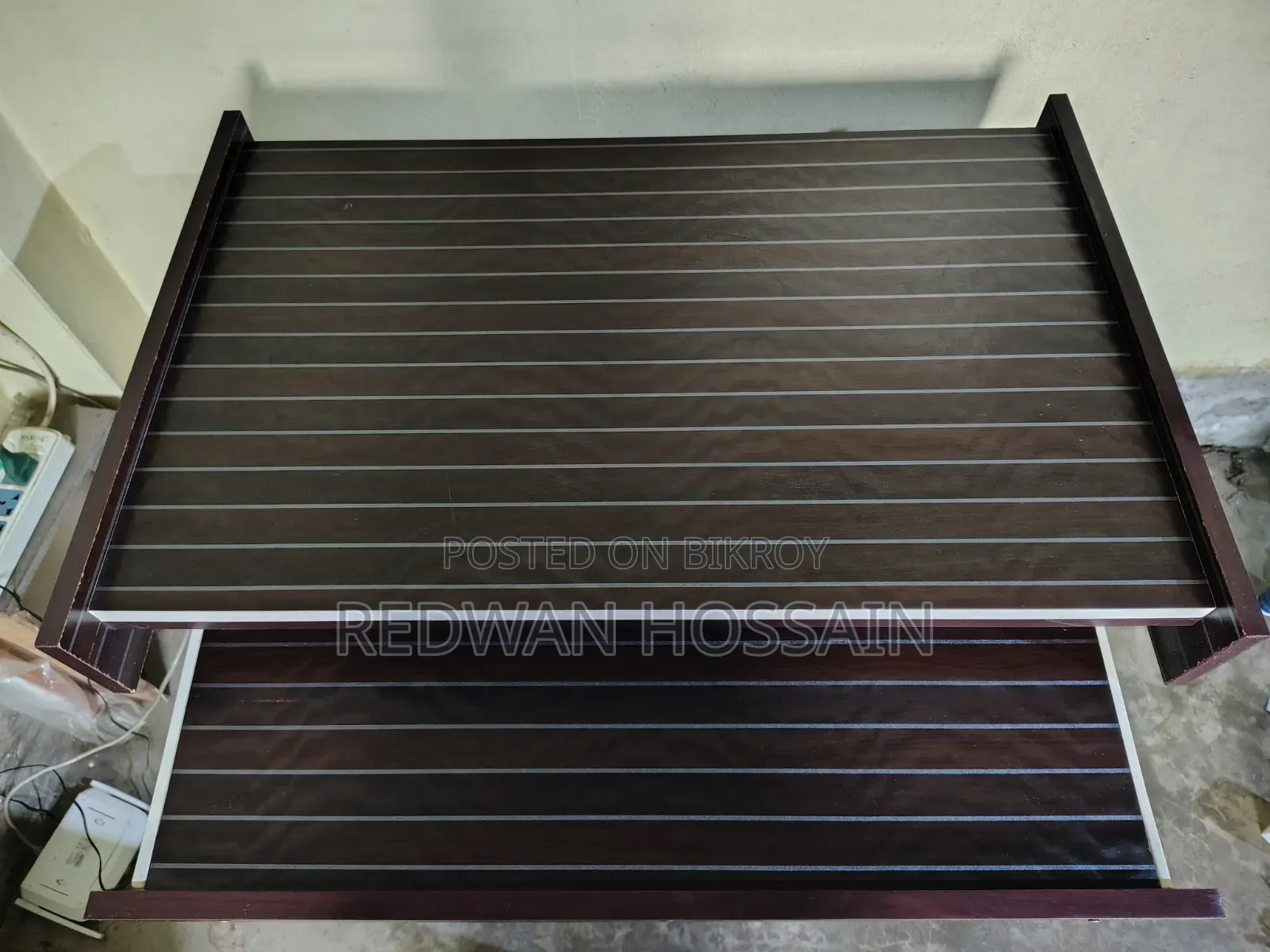 Computer Table for Sale on Urgent Basis !!