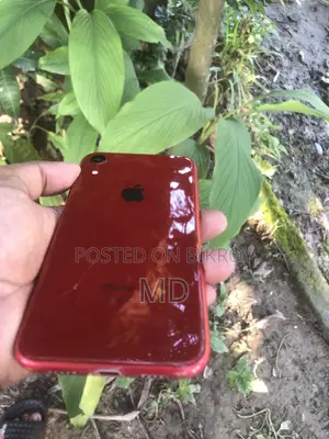 Apple iPhone XR 128 GB Red