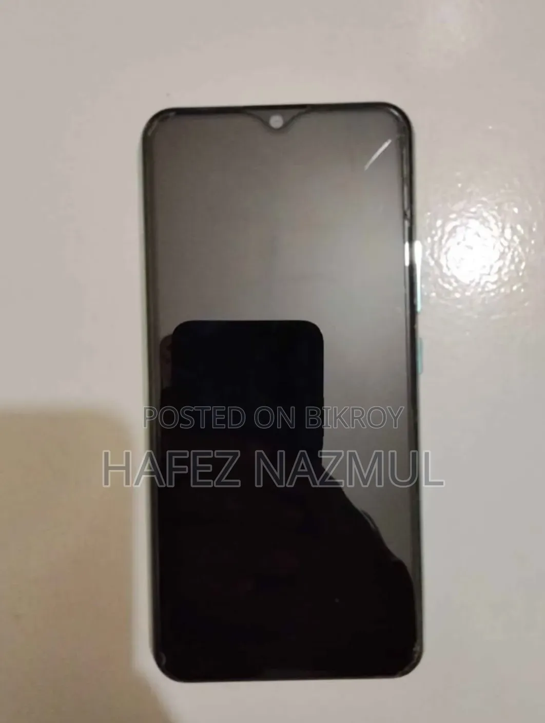 Vivo Y11 32 GB Silver