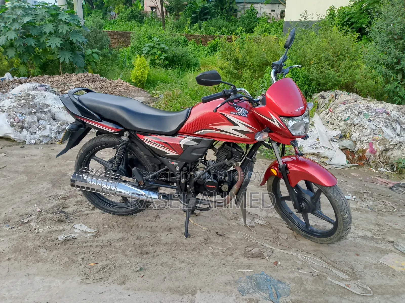হোন্ডা ড্রিম নিও ২০২১ লাল
