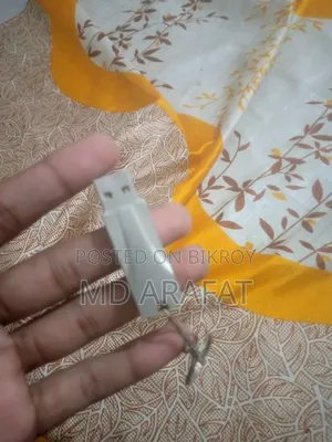 পেন ড্রাইভ ৬৪ জিবি